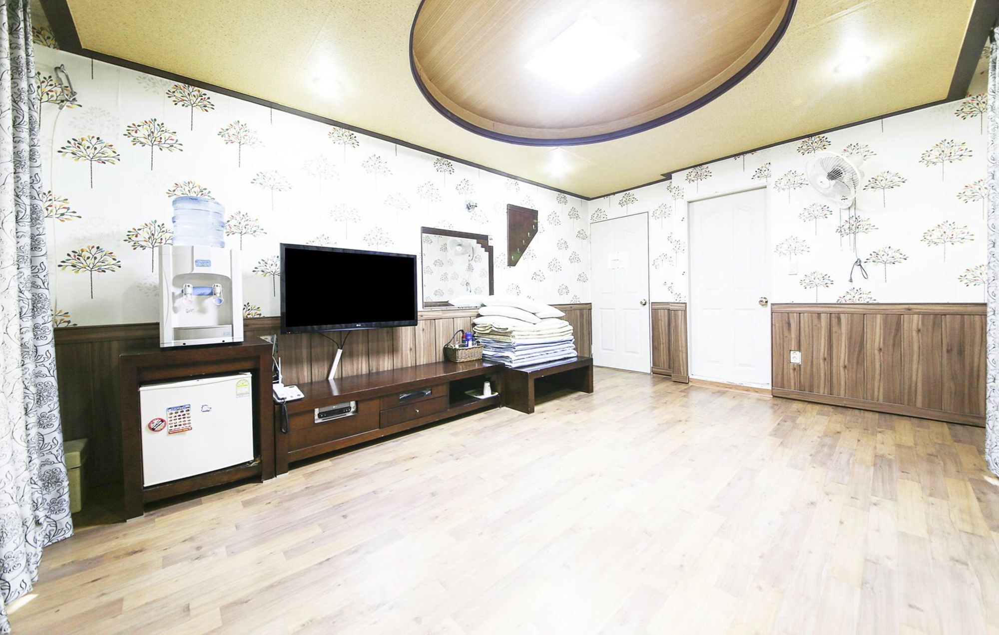 Venus Motel & Pension Boryeong Buitenkant foto
