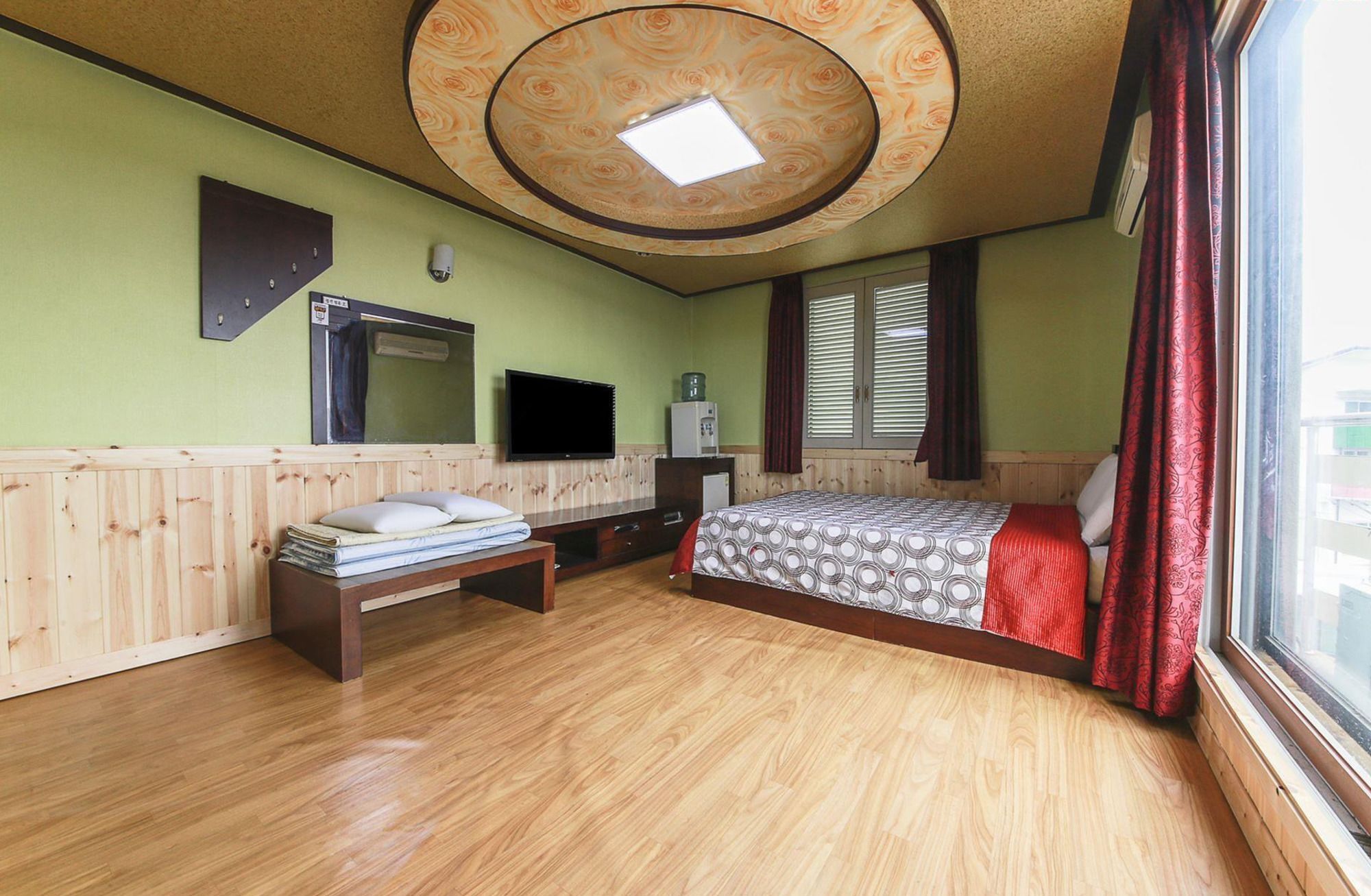 Venus Motel & Pension Boryeong Buitenkant foto
