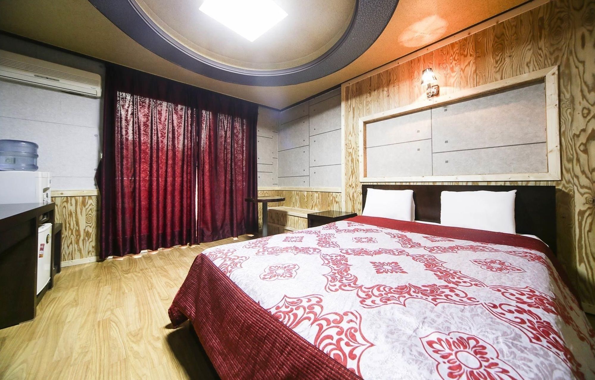 Venus Motel & Pension Boryeong Buitenkant foto