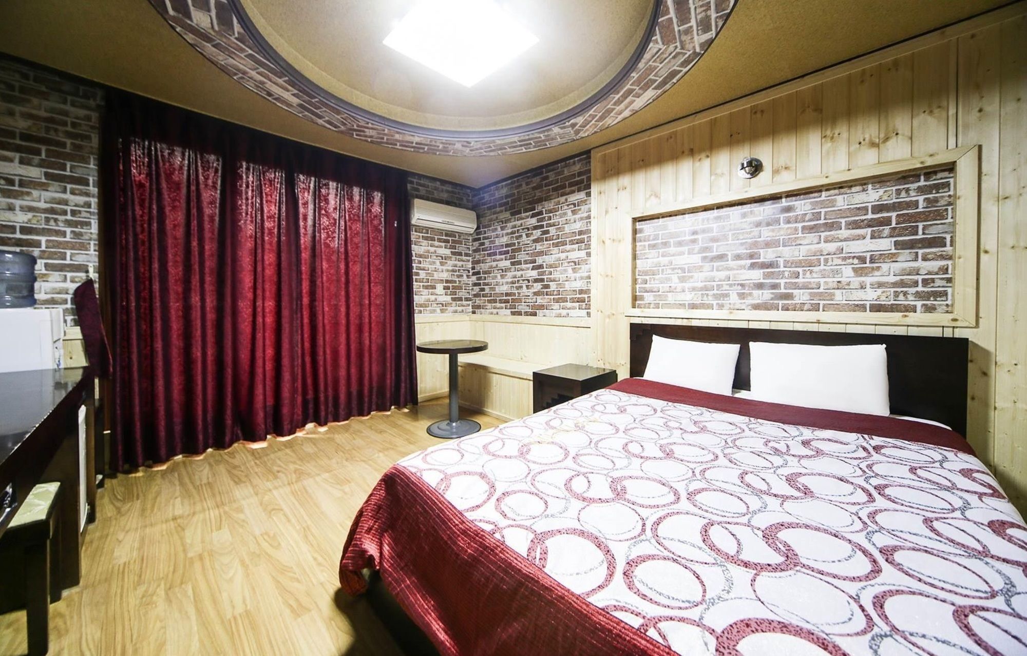 Venus Motel & Pension Boryeong Buitenkant foto
